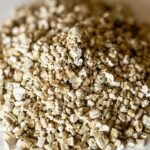 Vermiculite (Bag) - Nature by Marc Beyrouthy
