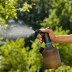 Pump Sprayer 1L with Measuring Cap, Compact Garden & Indoor Watering Tool - Image 4